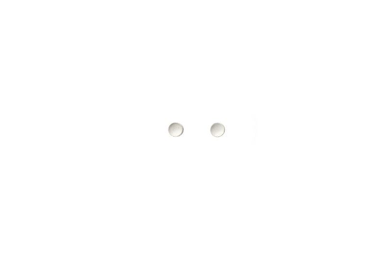 CMC Earrings (White) - ต่างหู - ปูน ขาว