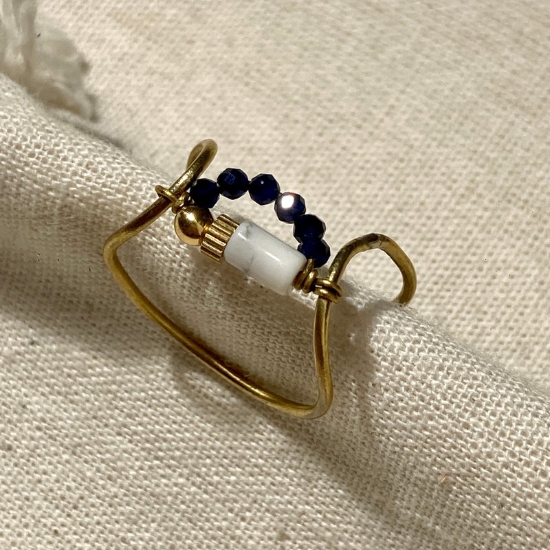 Laolin Grocery | White Turquoise Lapis Lazuli Ring - General Rings - Other Metals Gold