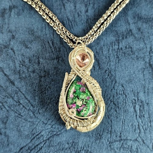 エメラルドグリーンペンダント シルバー製 SV925シルバー天然エメラルドペンダントネックレス0.6ct