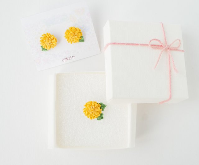 たんぽぽのタックピン (ピンバッジ、お花、お花モチーフ、黄色、手編み