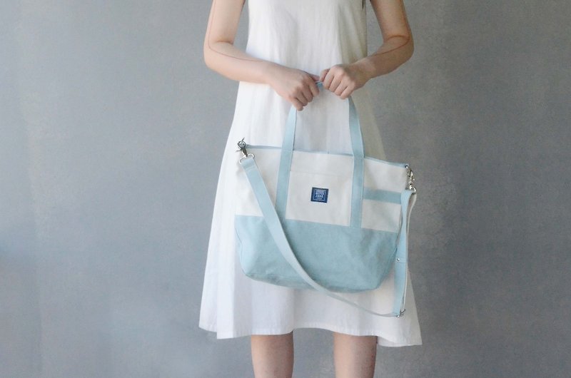 Japanese classic big tote bag _ light blue - Messenger Bags & Sling Bags - Cotton & Hemp Blue