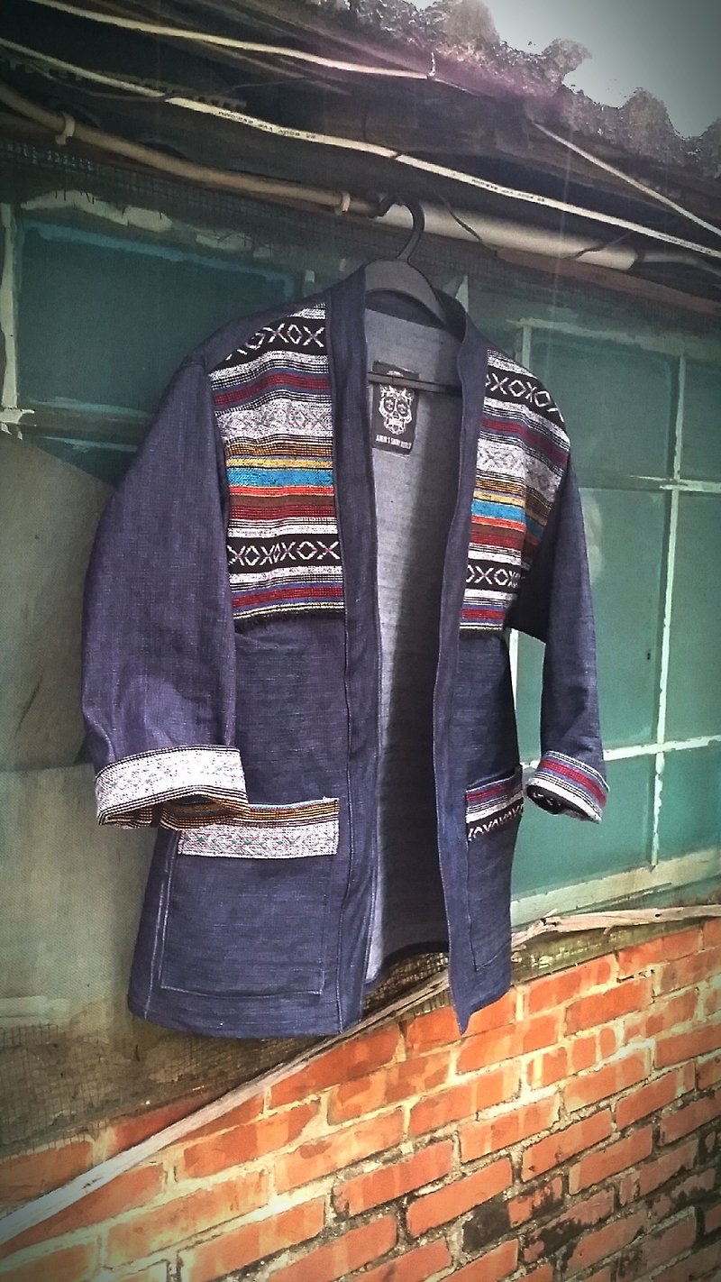 AMIN'S SHINY WORLD手工訂製KIMONO藏青單寧原色拼細彩紋民族罩衫大衣 - 男夾克/外套 - 其他材質 藍色