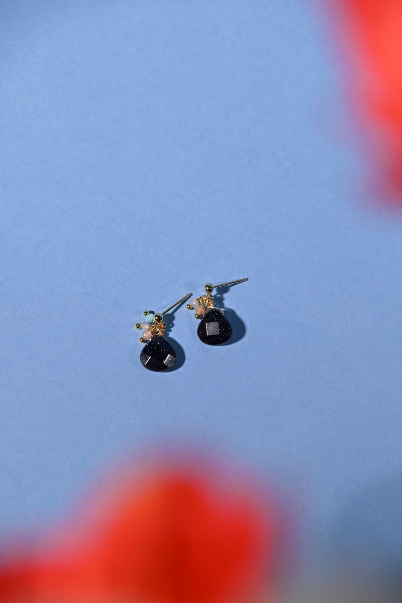 花穂イヤリング / ブルーサンドストーン / JIEGEM 姉のジュエリー - ピアス・イヤリング - 半貴石 ブルー