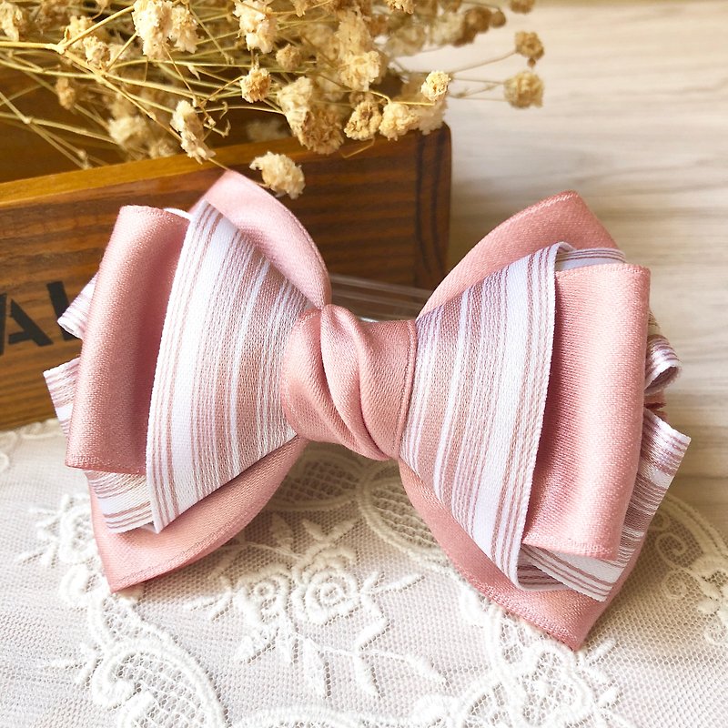 氣質蝴蝶結彈簧夾or相交夾(香蕉夾) /蜜桃粉 - 髮飾 - 其他材質 粉紅色