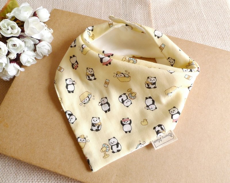 三角口水巾-洗澡小貓熊(粉黃) - 口水肩/圍兜 - 棉．麻 黃色