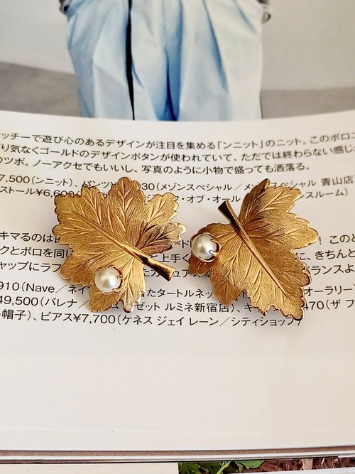 老時光製造所 vintage jewelry SARAH COV 金色楓葉珍珠 夾式耳環