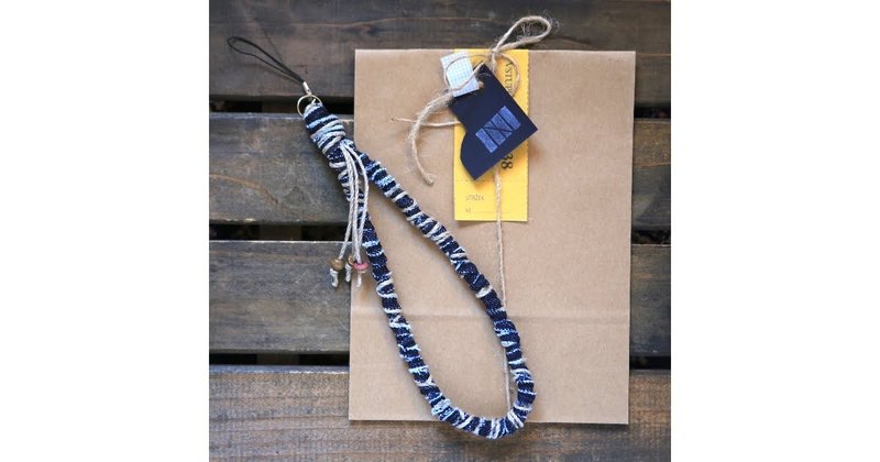 牛仔布破布手帶 - 相機帶/腳架 - 棉．麻 藍色