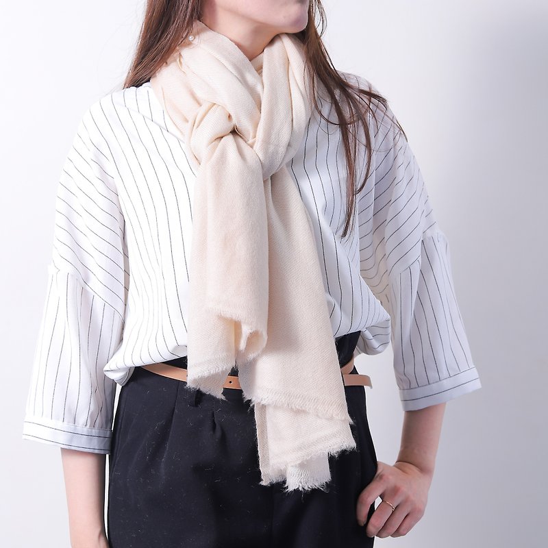 Cashmere cashmere scarf/shawl beige thick soft warm - Knit Scarves & Wraps - Wool White