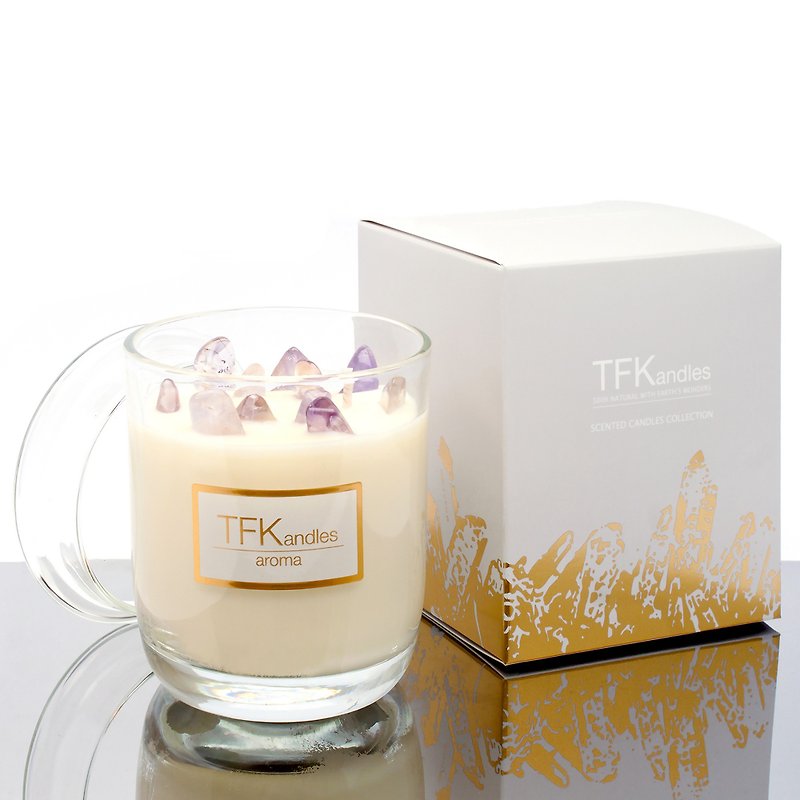 "After the rain" naturally scented candle L - เทียน/เชิงเทียน - ขี้ผึ้ง สีม่วง