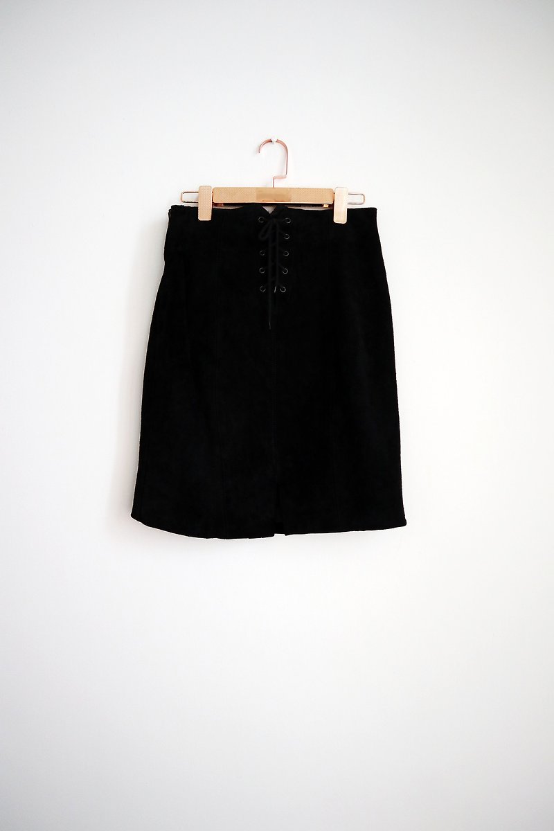 Pumpkin Vintage. Ancient straps high waist leather sexy skirt - Skirts - Genuine Leather Black