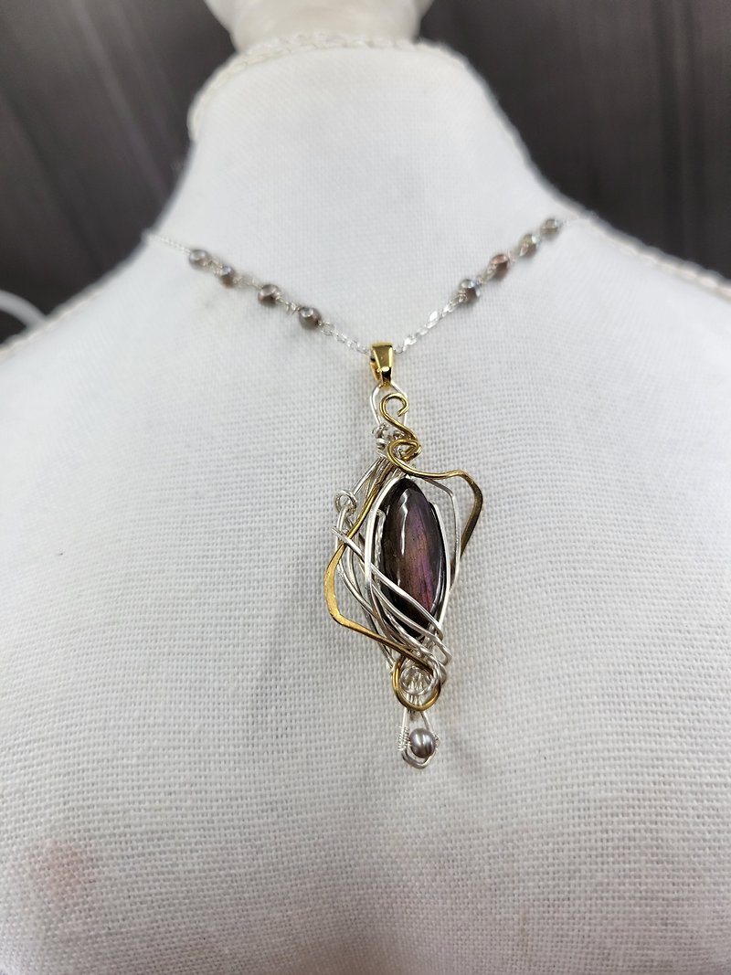 Fuchsia Labradorite Hand-Wound Sterling Silver and Brass Silver Necklace - Necklaces - Silver 
