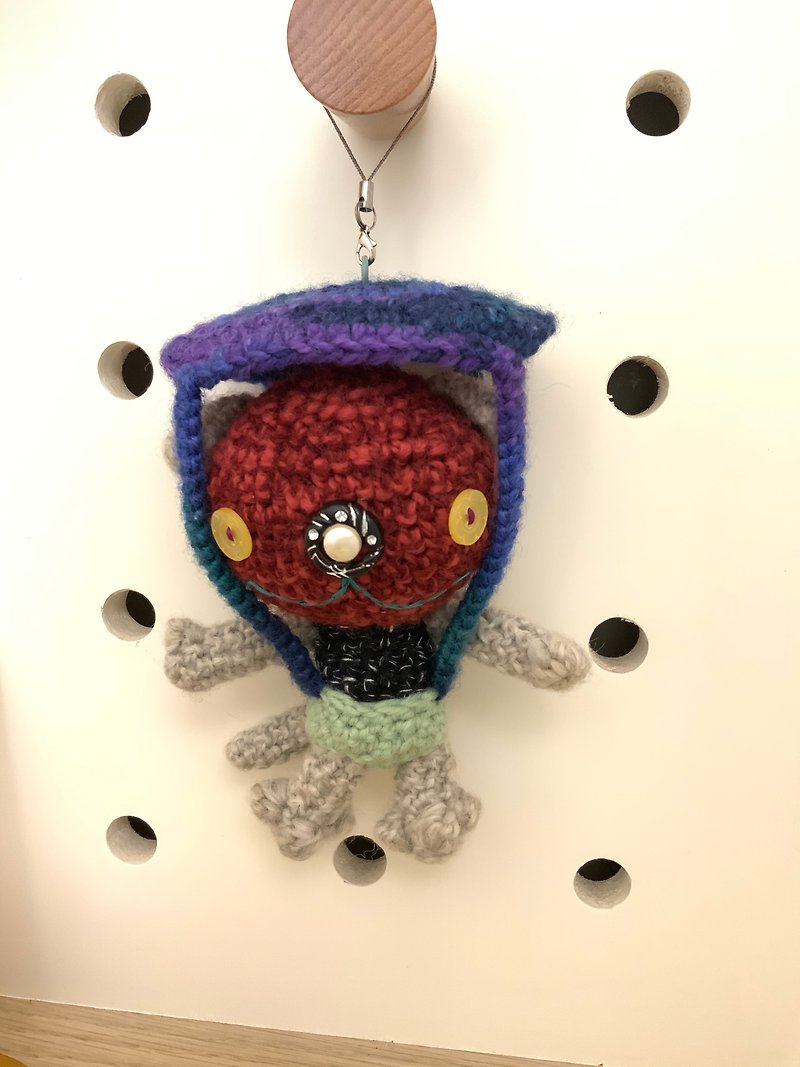 [Refurbished/Slightly Defects] Parachute Animal Charm Knitted Handmade/Graduation Season Gift - พวงกุญแจ - วัสดุอื่นๆ หลากหลายสี