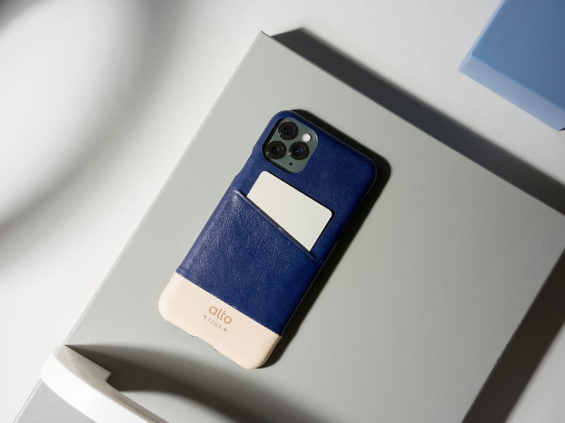 Alto iPhone 11/Pro/Max 革製携帯ケース Metro ー 濃紺/元の色 - スマホケース - 革 ブルー