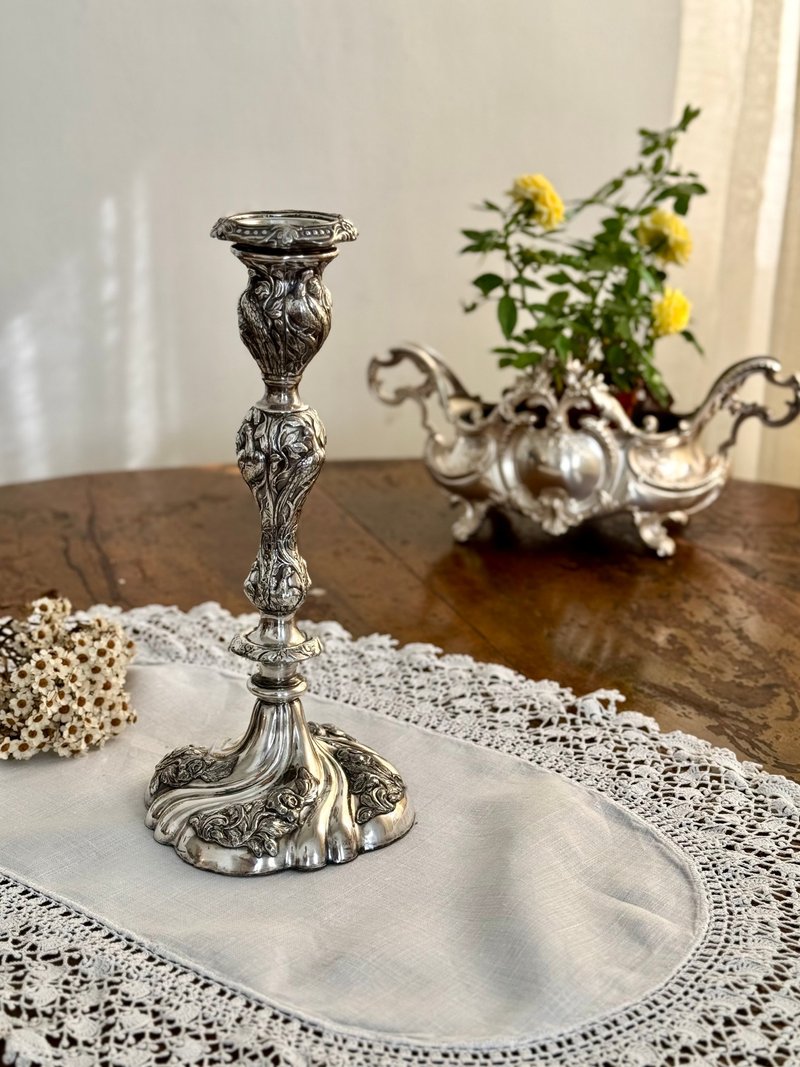 50012-Charming French antique silver-plated candlestick - เทียน/เชิงเทียน - เงิน 