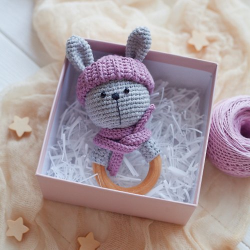 MaraBooHandmade Crochet Pattern Bunny in a Hat Baby Rattle Toy - Digital Item