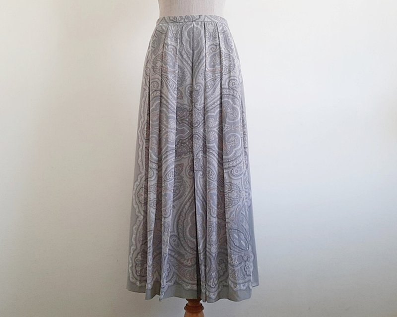 25.5 Waist Vintage Gray Paisley Print Skirt Womens Pleated Midi Skirt XS - 裙子/長裙 - 聚酯纖維 灰色