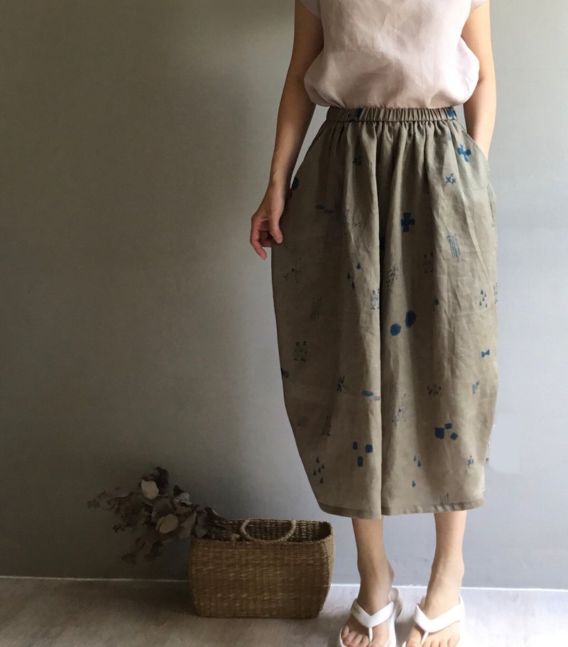 Designer independent printed fabric series Xiaoyin life / illustration printed linen wide hakama 100%Linen - Women's Shorts - Cotton & Hemp 