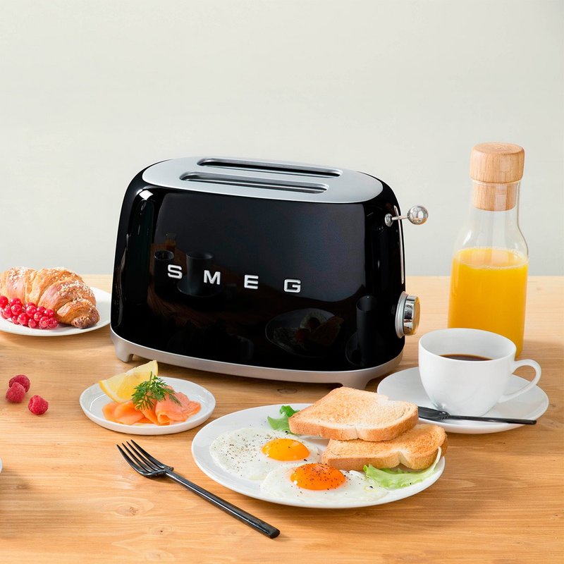 【SMEG】義大利復古美學 2片式烤麵包機-耀岩黑 - 廚房家電 - 其他金屬 黑色