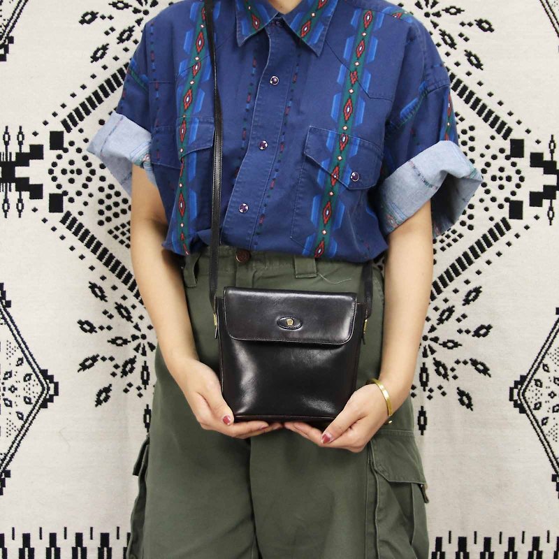 Tsubasa.Y Vintage House AIGNER bag 003, leather antique bag side backpack - Messenger Bags & Sling Bags - Genuine Leather 