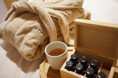 La Pure Spa 復興花房 全身舒活精油按摩 60mins・不限男女・需電話預約・La Pure Spa