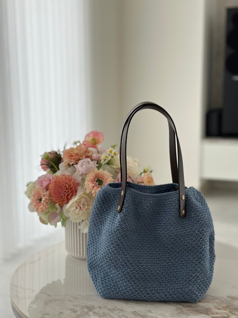 Japanese twill woven bag-blue gray - กระเป๋าถือ - ผ้าฝ้าย/ผ้าลินิน 