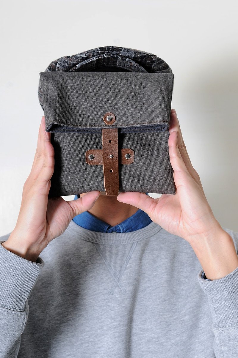 MOSS-hand made leather canvas folding camera / storage bag - กระเป๋ากล้อง - ผ้าฝ้าย/ผ้าลินิน สีเขียว