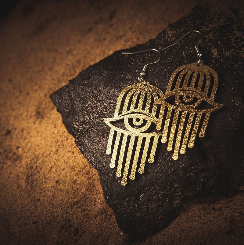 [Horus Series] Eye of Horus Metallic Leather Earrings/Earrings - ต่างหู - หนังแท้ สีทอง