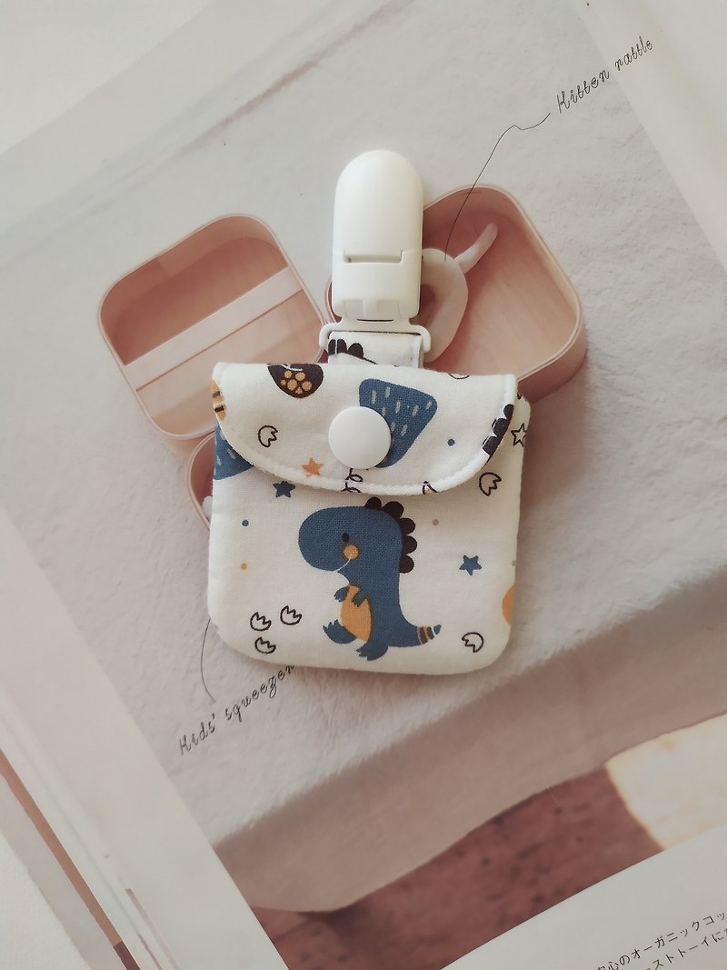 [Shipping within 5 days] Q version of dinosaur square peace charm bag incense bag full moon gift peace charm - Baby Gift Sets - Cotton & Hemp Multicolor