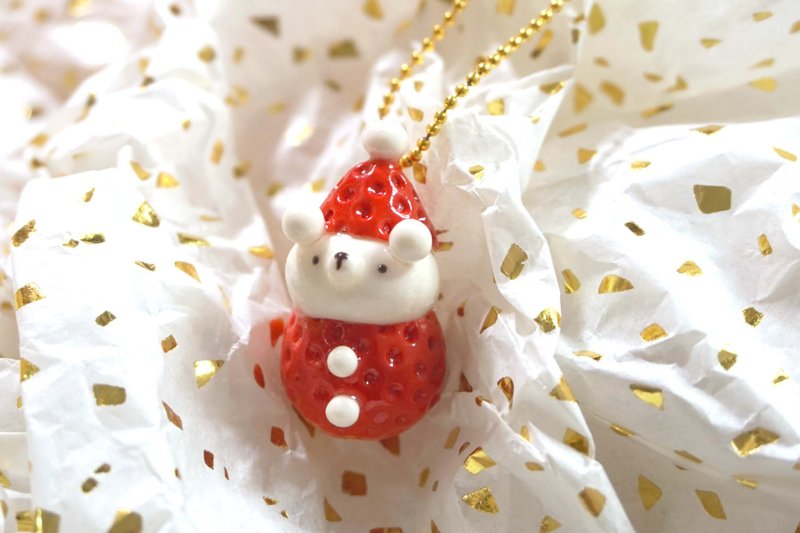 Healing Kuma Collection Christmas Strawberry Bear Ornaments | Simulated Dessert Handmade Clay - พวงกุญแจ - ดินเหนียว สีแดง