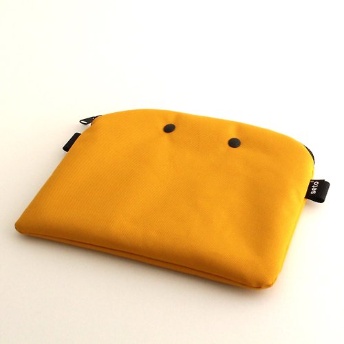seto seto / creature bag / iPad case / Bag in bag / Case A5 / Yellow