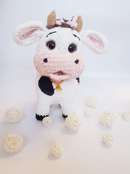 Crochet cow Plush cow Pink cow Crochet plush cow toy Cow toy Cow stuffed  animal - Shop Skazka Kids' Toys - Pinkoi