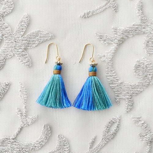 NSKY　ハンドメイドピアス　タッセルピアス d0c81432145b23258a13713e66d5f5