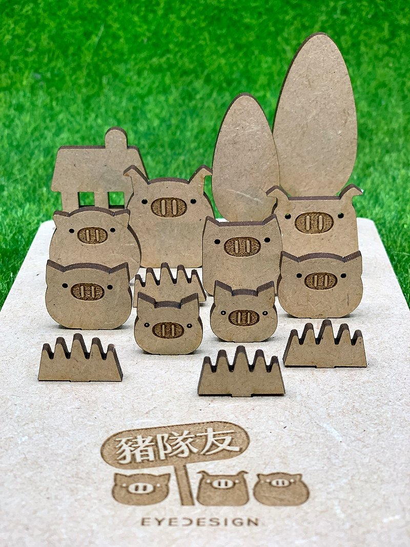豚のチームメイト手描きと色の3次元の組み合わせの小さなオブジェクト - 木工/竹細工/ペーパークラフト - 木製 カーキ