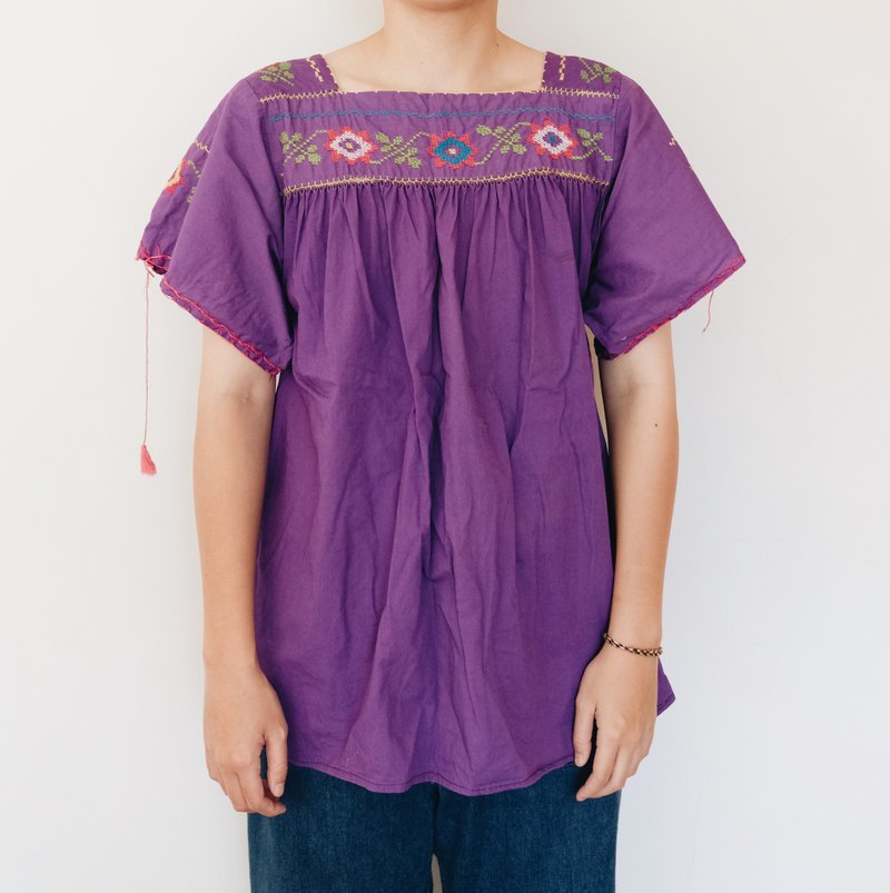 vintage 墨西哥手工刺繡方領上衣 - 女上衣/長袖上衣 - 棉．麻 