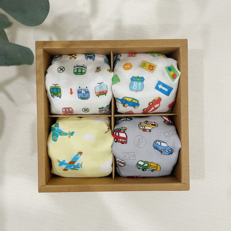 Car model four-sided bib gift box, saliva collection, full moon, full moon gift box - ผ้ากันเปื้อน - ผ้าฝ้าย/ผ้าลินิน หลากหลายสี