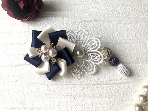 flor-accessory Pinkoi 先行販売 ロゼット バレッタ ブルー ホワイト アンティーク ビーズ