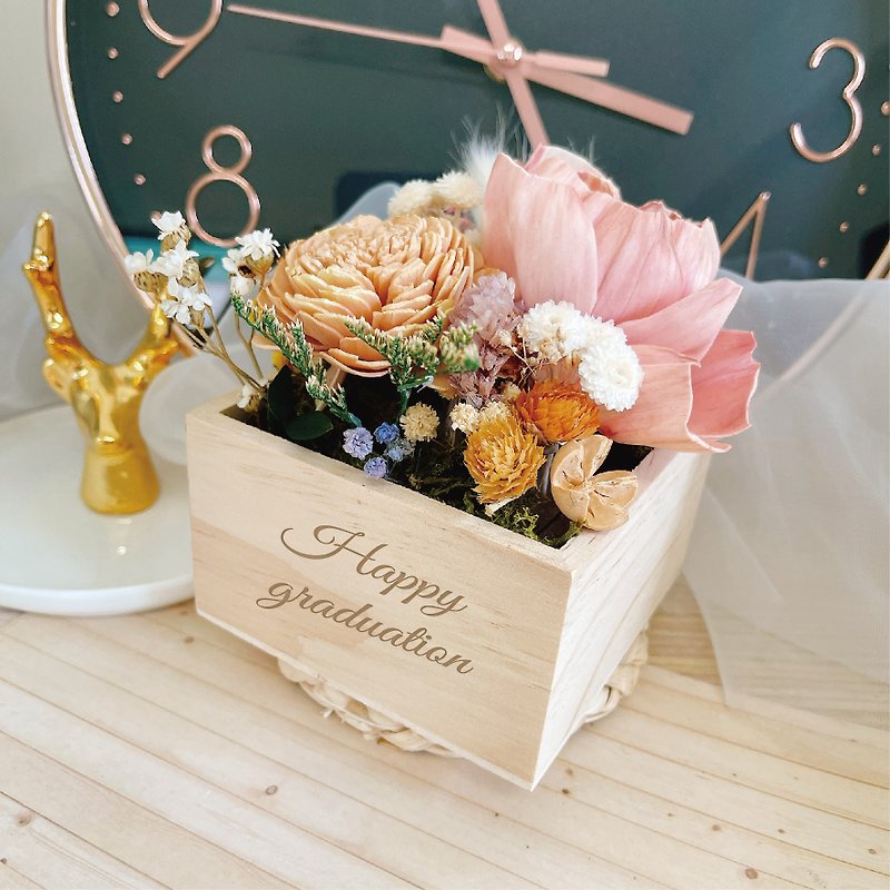 [Shi Design-Graduation Gift] Japan imported immortal dried flowers incense table flower gift - Dried Flowers & Bouquets - Plants & Flowers 