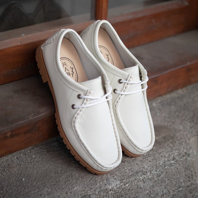 Classic kangaroo shoes_off-white women's shoes - รองเท้าหนังผู้หญิง - หนังแท้ ขาว