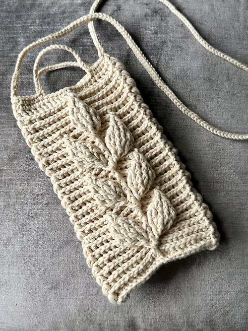 梨子 工作室 梨子設計單品 手工鉤織 浮雕樹葉 手機包