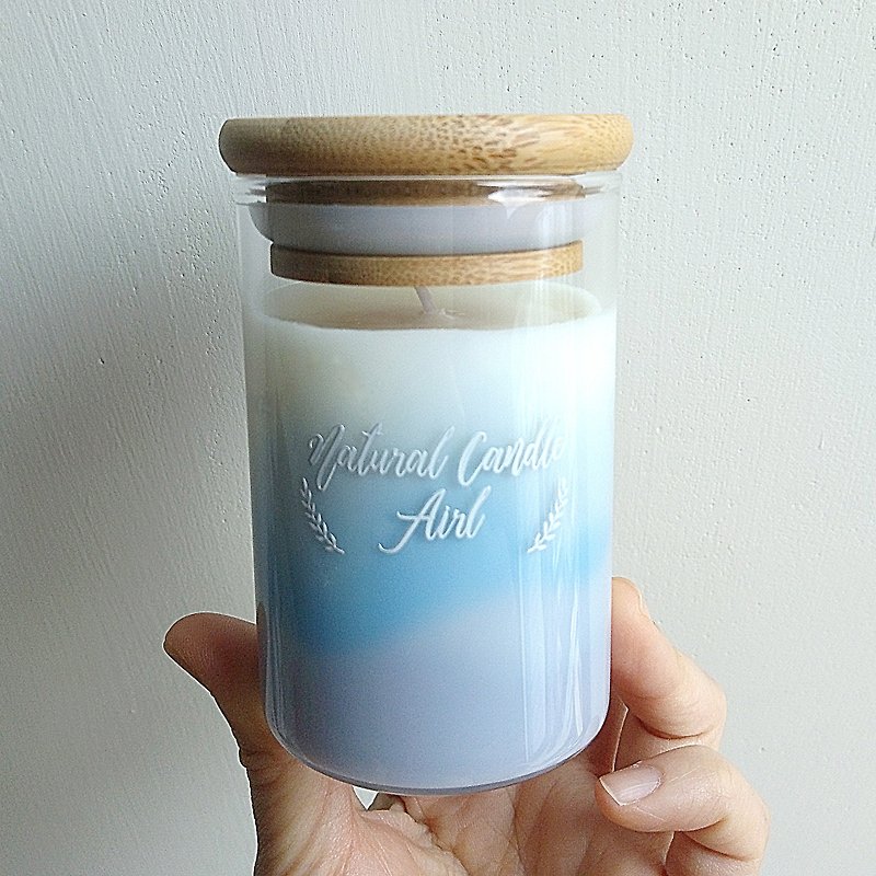 恬靜山脈 紫藍 | 天然大豆香氛蠟燭 |  水蜜桃 紅茶 | 生日禮物 - 香氛蠟燭/燭台 - 玻璃 藍色