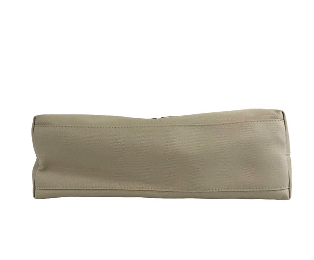 Directly shipped from Japan, used packaging] GIVENCHY Logo