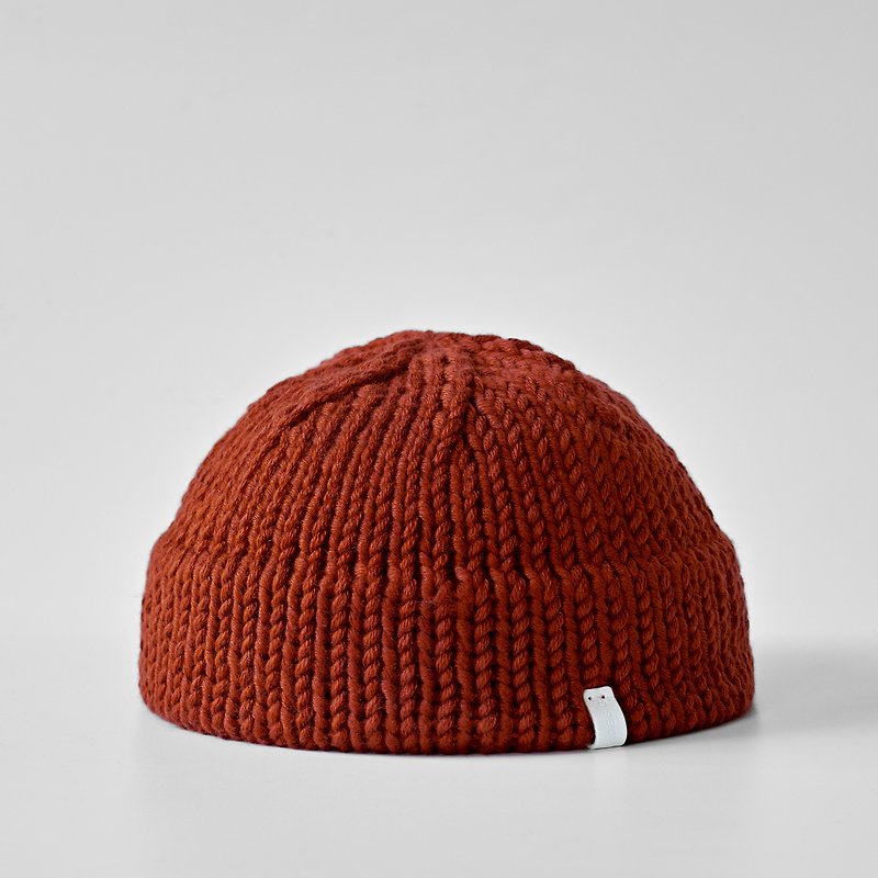 K008 手工編織超短圓頂毛帽水兵帽 - 磚紅 - 帽子 - 棉．麻 紅色