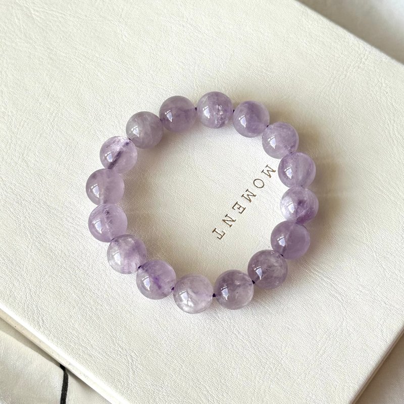 [Pure Beads] Lavender Amethyst Bracelet helps concentration, memory, mental clarity, and emotional stability - สร้อยข้อมือ - เครื่องประดับพลอย สีม่วง