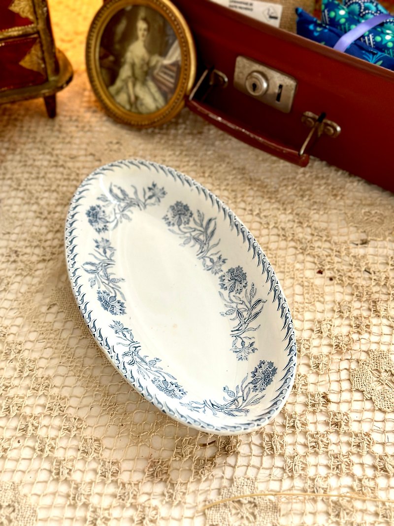 French antique oval ravier plate - จานและถาด - เครื่องลายคราม 