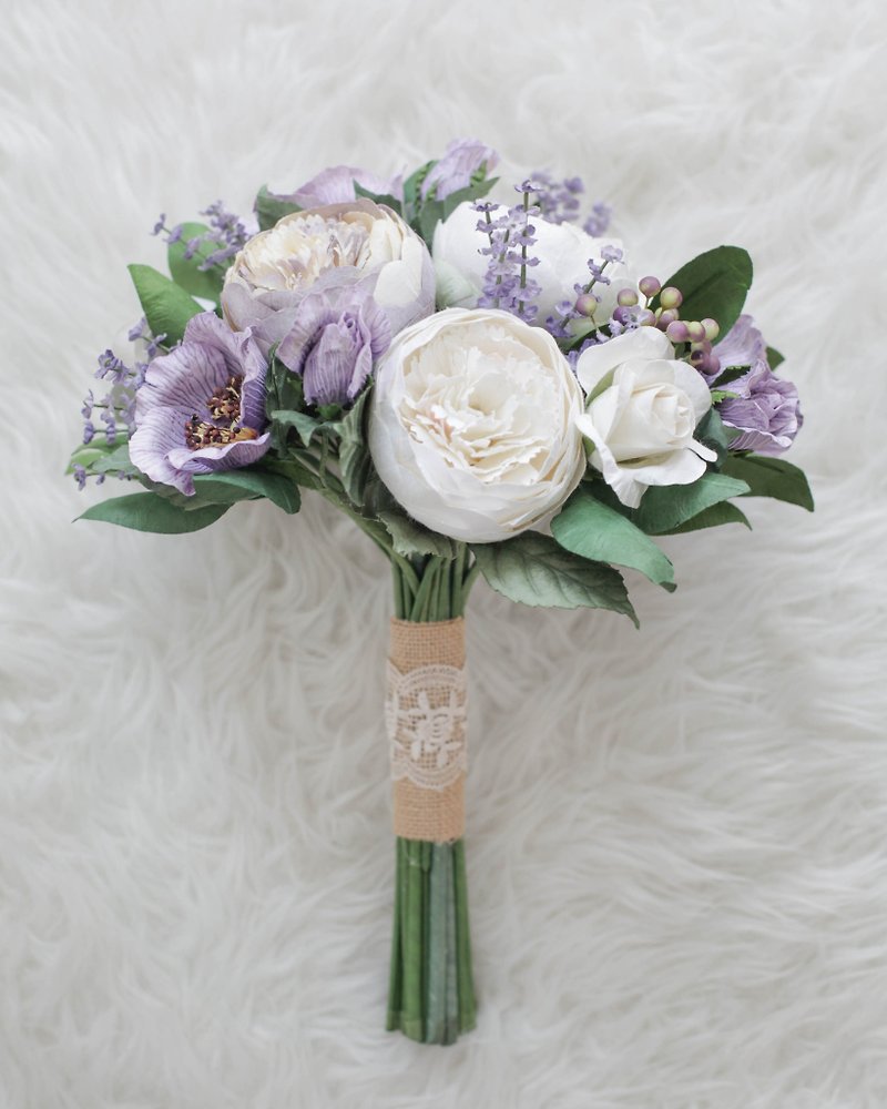URSULA Perfect Love Paper Hand Tied Bridal Bouquet - งานไม้/ไม้ไผ่/ตัดกระดาษ - กระดาษ สีม่วง