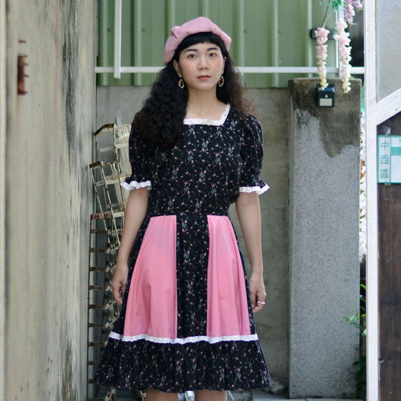 Fairy Tale Ann | European style vintage short-sleeved dress - ชุดเดรส - วัสดุอื่นๆ 