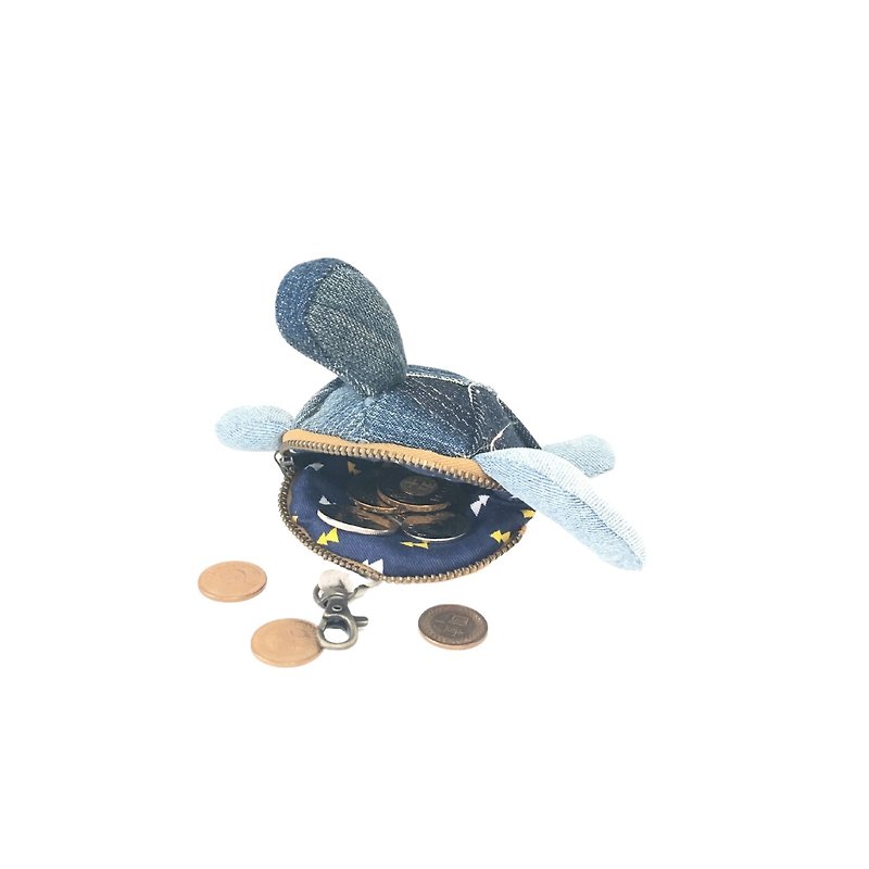 [Little Turtle Coin Purse] Environmentally friendly/handmade/sustainably recycled products - กระเป๋าใส่เหรียญ - วัสดุอื่นๆ 