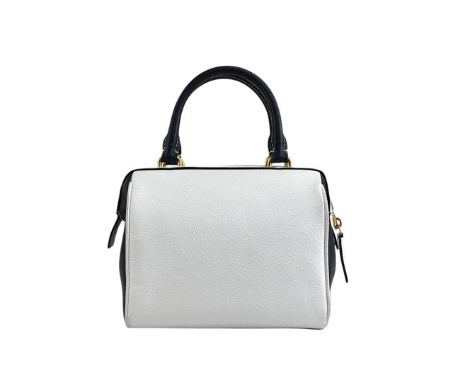 日本直送名牌中古包】CELINE セリーヌショルダーバッグホワイト