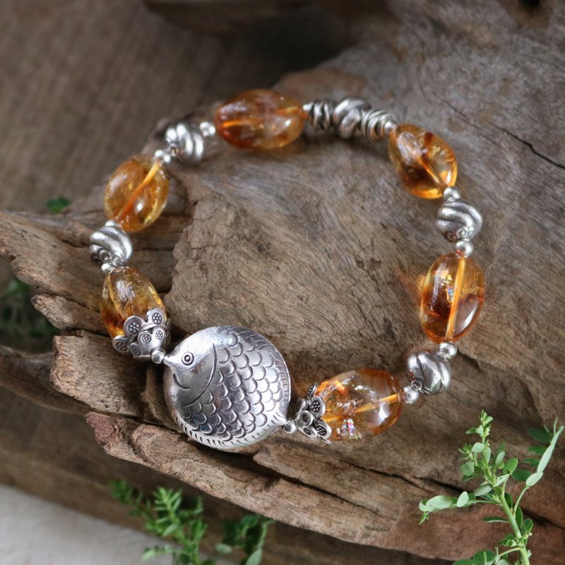 High Quality Citrine Chunky stretch bracelet with Karen Hill Tribe Silver beads - สร้อยข้อมือ - เงินแท้ สีส้ม