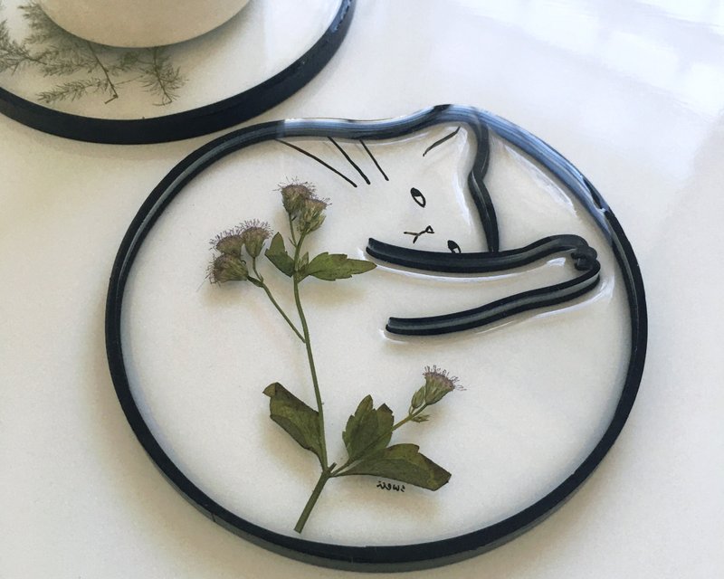 (Ready Product) Cat Coaster & Jewelry Dish Pressed Flower Resin Art - Coasters - Resin Khaki